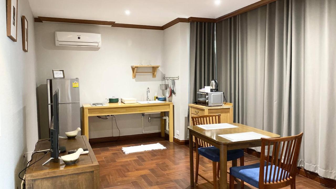 Nt Place Sukhumvit Suites Бангкок Екстер'єр фото
