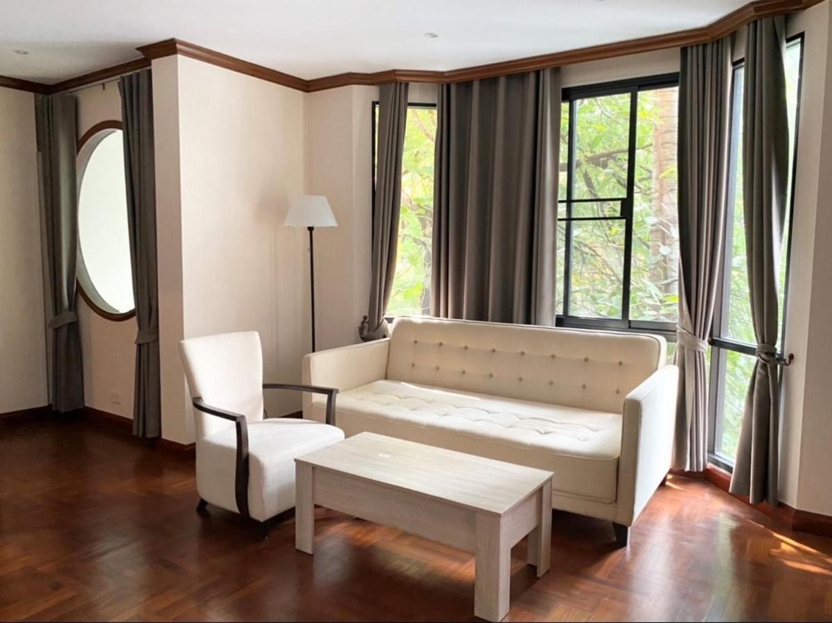 Nt Place Sukhumvit Suites Бангкок Екстер'єр фото