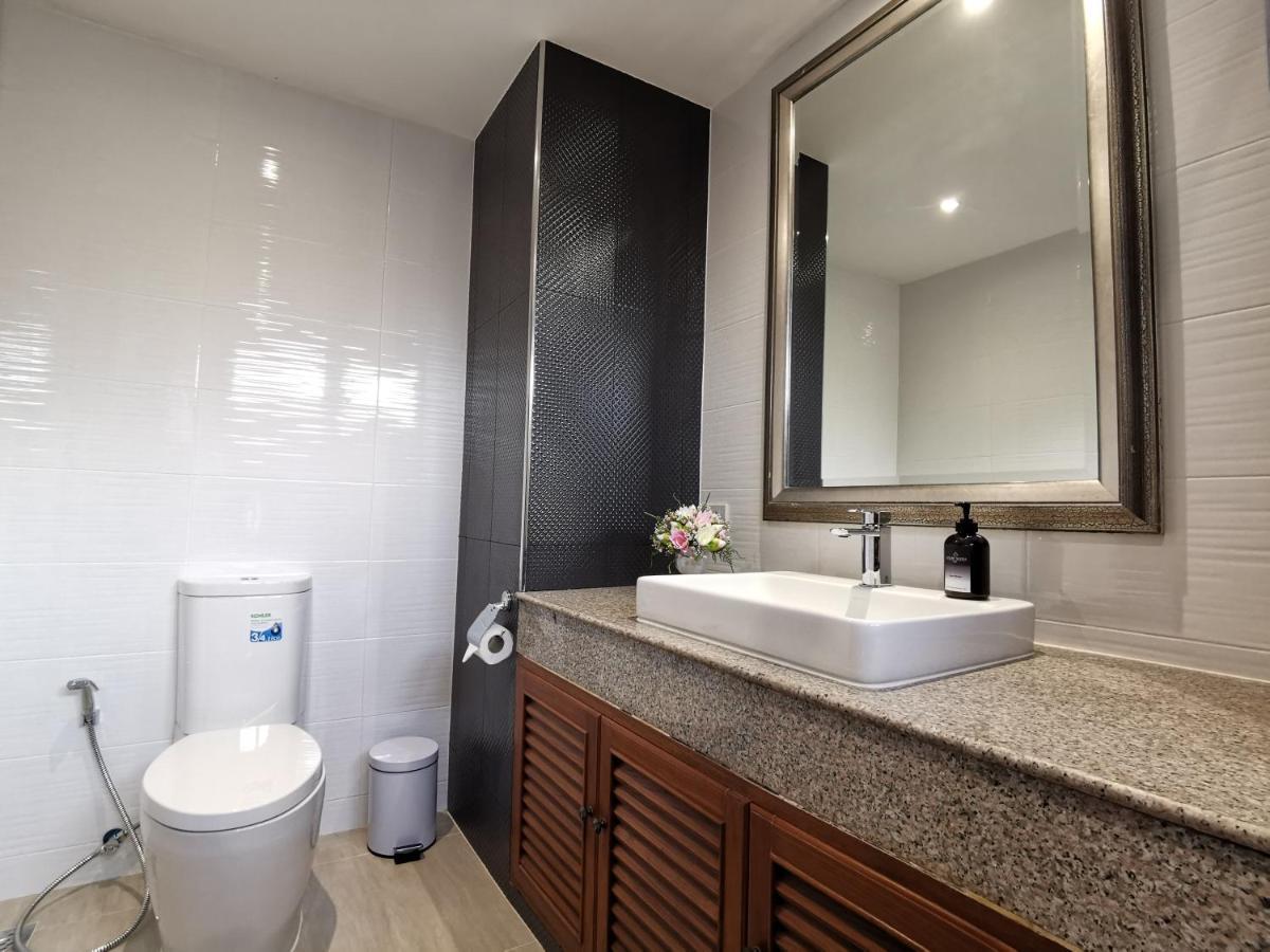 Nt Place Sukhumvit Suites Бангкок Екстер'єр фото