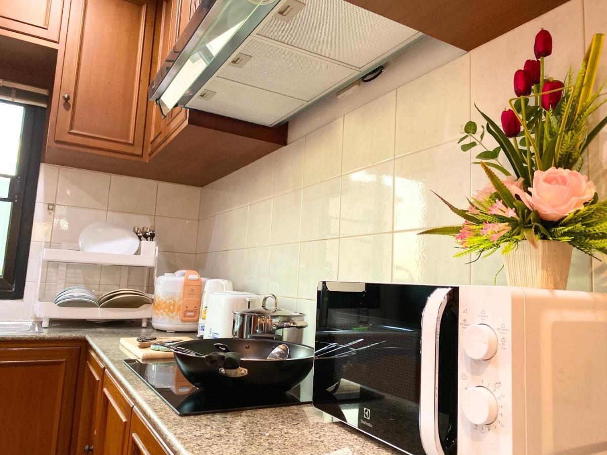 Nt Place Sukhumvit Suites Бангкок Екстер'єр фото