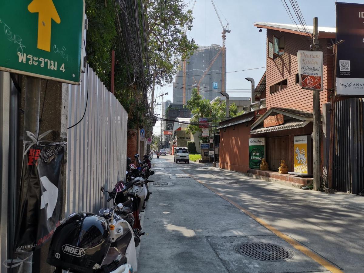 Nt Place Sukhumvit Suites Бангкок Екстер'єр фото